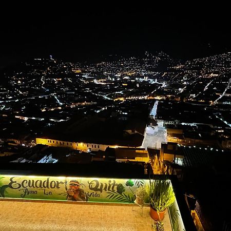Itchimbia Garden Con La Mejor Vista De Quito Y Spa Extérieur photo