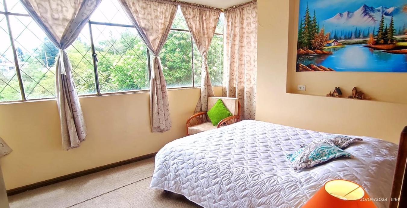 Itchimbia Garden Con La Mejor Vista De Quito Y Spa Extérieur photo
